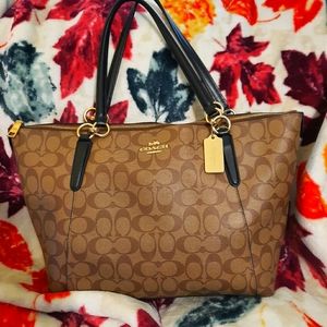 Large COACH purse